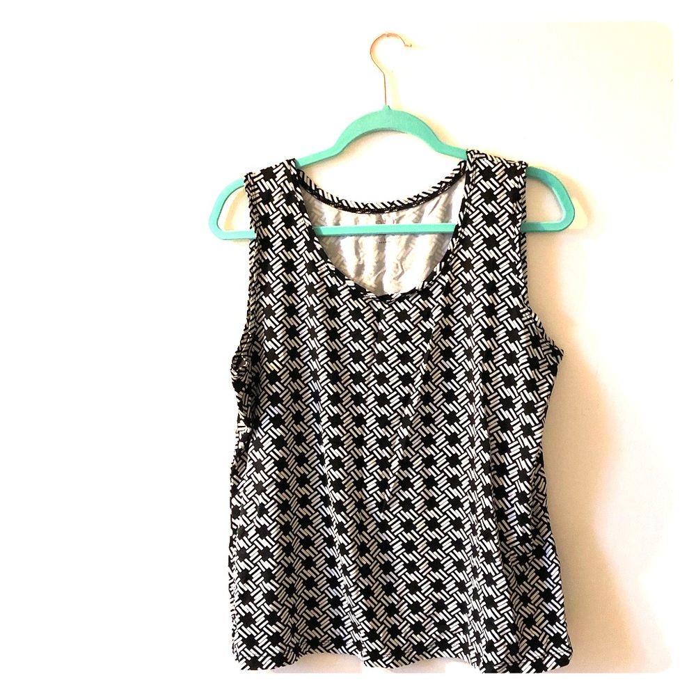 Geometric Print Tank